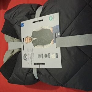 Royal Class L Black Men's Light Quilted Vest NWT